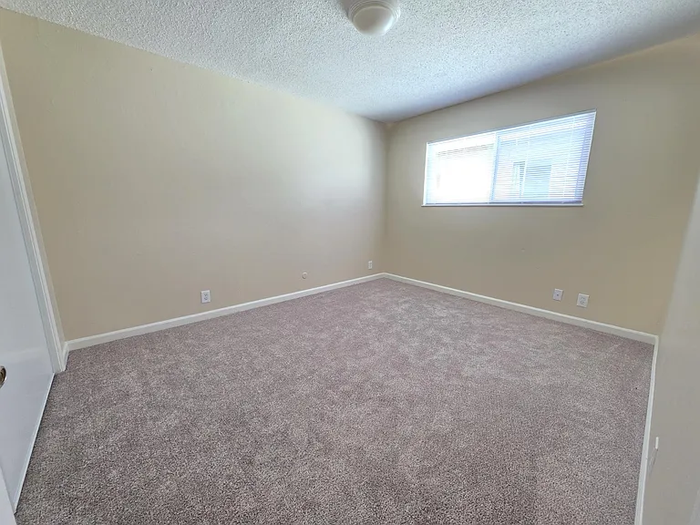 1501 Garcez Dr #8 — Photo 9