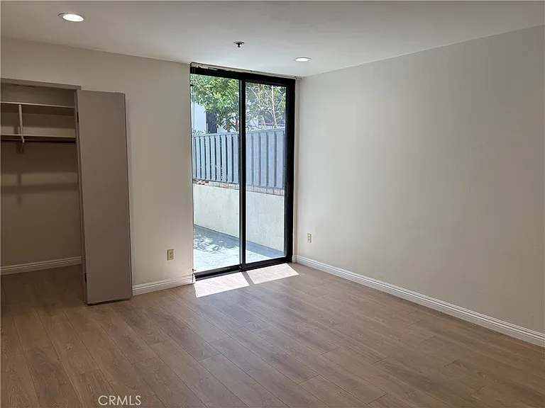 222 S Central Ave #112 — Photo 6