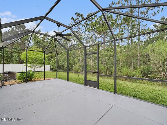 5th image of 137 LAKESIDE Court