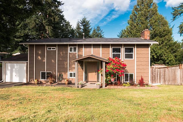 1st image of 4805 66th Ave W