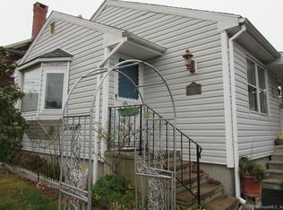 45 Chalmers Ave, Bridgeport, CT 06604