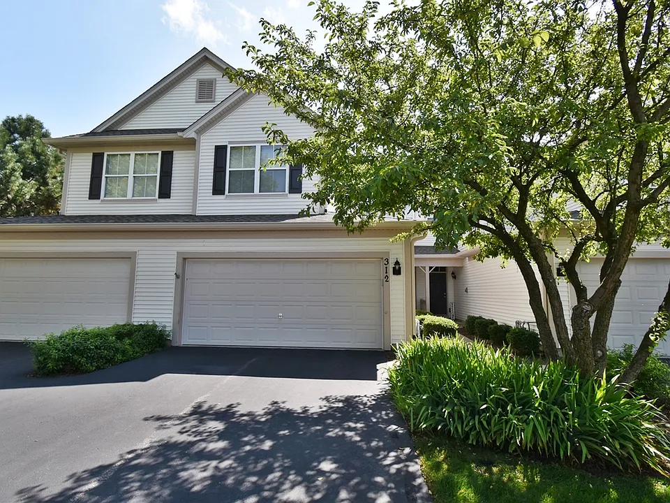 312 Fairmont Ct