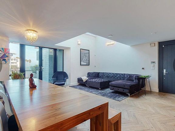 5th image of 17351 W Sunset Blvd #502A