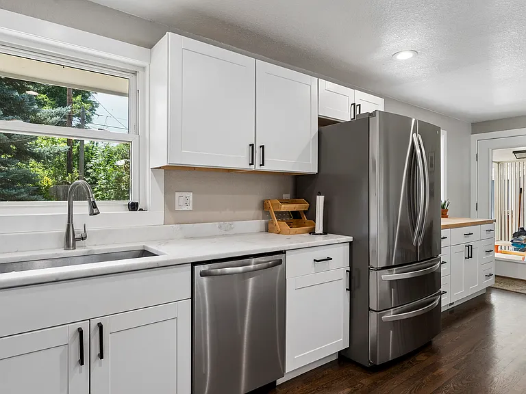 3410 E Briarwood Ave — Photo 6