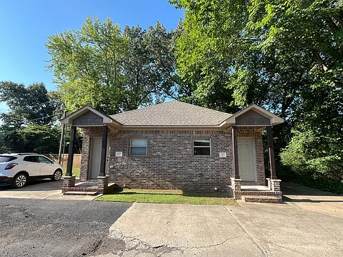 214-220 Tyler Rd Photo 1