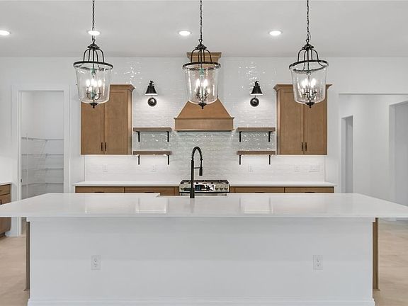 2nd image of 12541 GOLD HONEYSUCKLE STREET