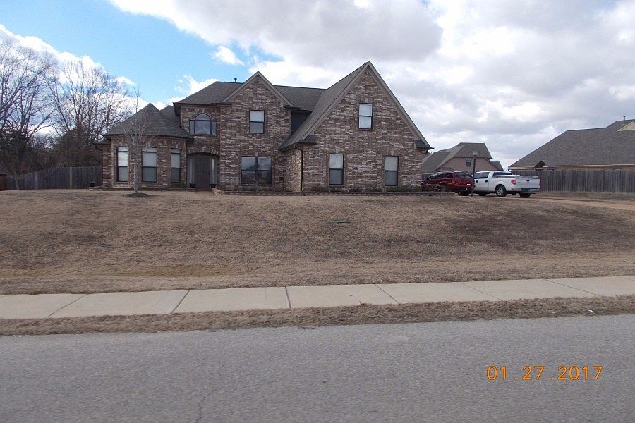 1st image of 6625 Chippewa Dr