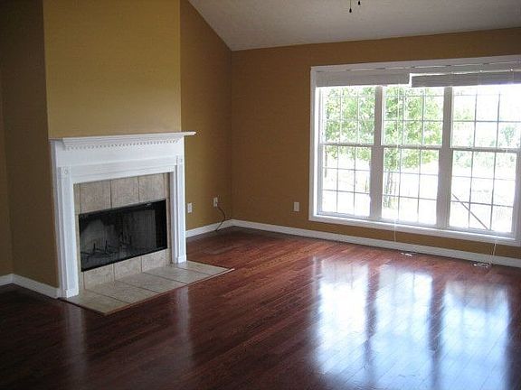 3rd image of 289 Lee Road 2076