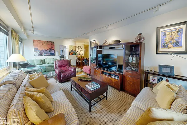 Rented by Brown Harris Stevens | media 14