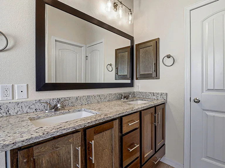 649 La Entrada Cir — Photo 22