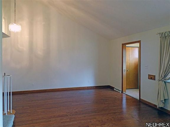 4th image of 25345 Country Club Blvd Unit 12-5