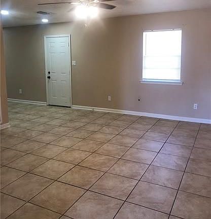 5th image of 1952 Jasper Ln #B