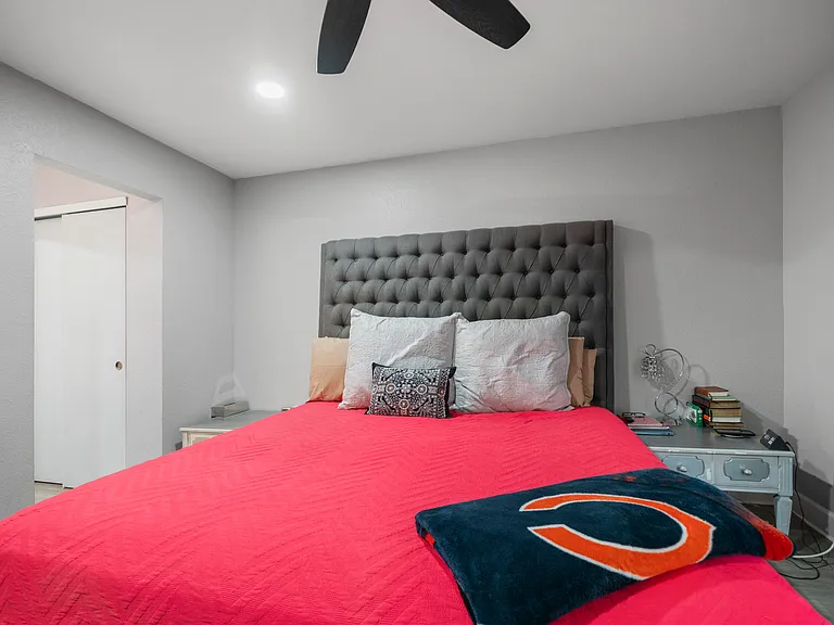 648 E Tam Oshanter Dr — Photo 14