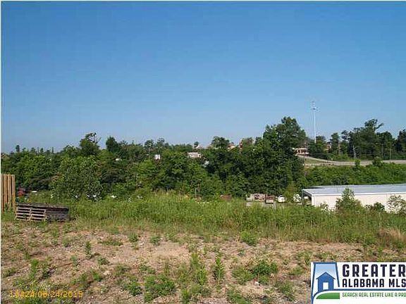 4th image of 3502 Burlington Dr #0