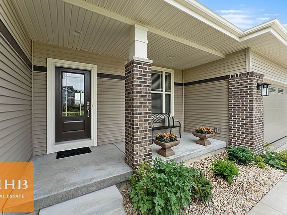 2nd image of 5461 Quiet Stone Dr