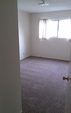 3rd image of 15121 S Budlong Ave APT A