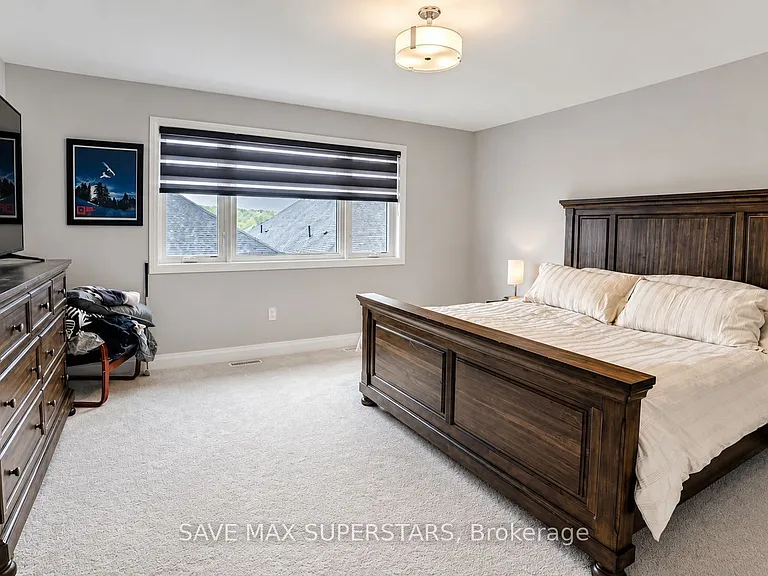 4 Sweet Cicely St — Photo 29
