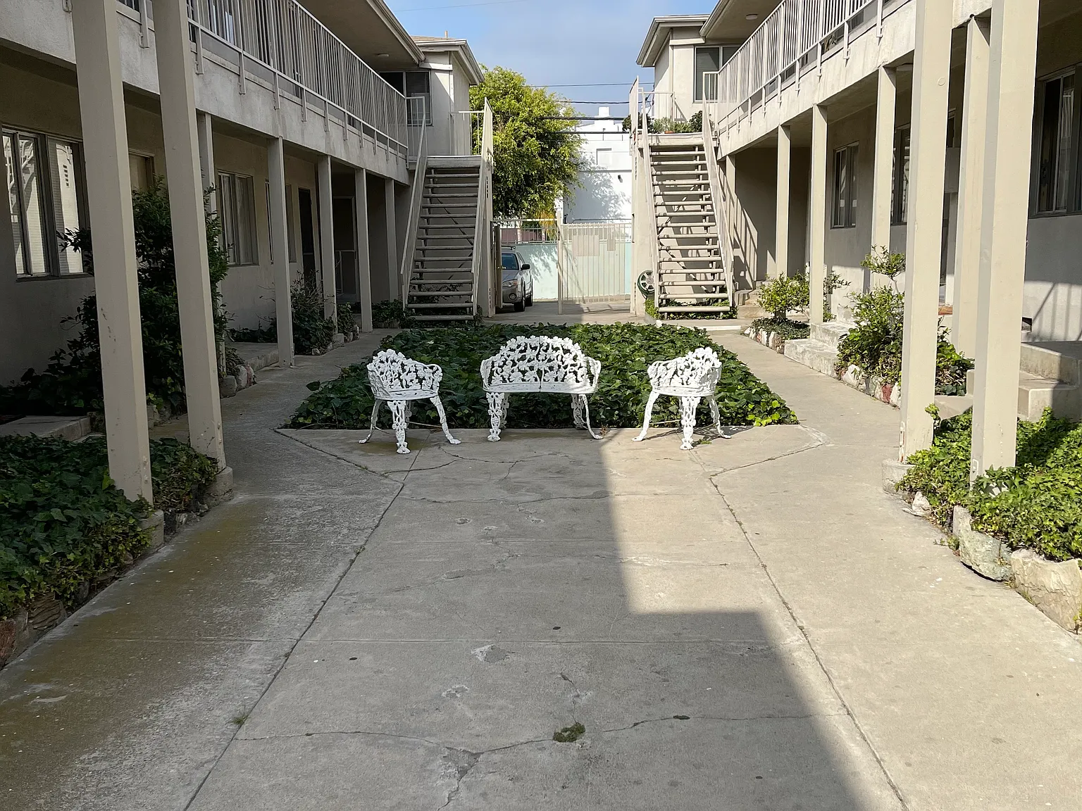 Studio, 600 sqft, $1,695 — Photo 3