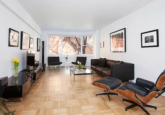 5th image of 116 E 66th St #2E