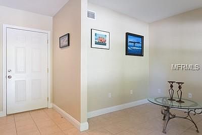 5th image of 738 9th Ave N