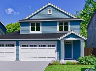 425 NE Arrowhead Dr, Estacada, OR 97023