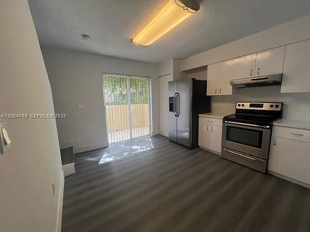 Waterview Condo — Photo 3
