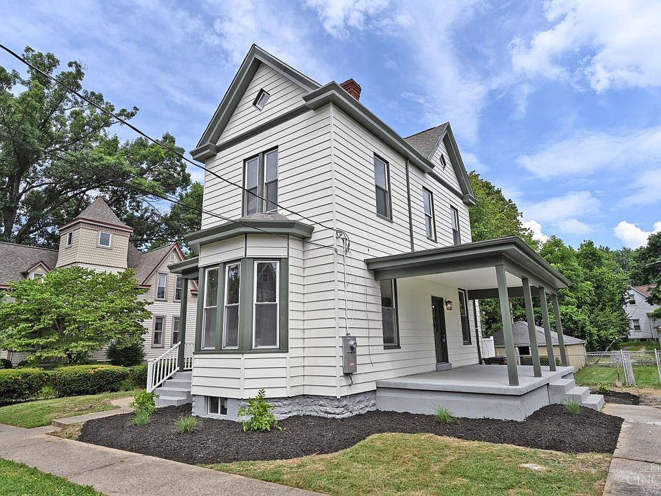 1st image of 7408 Maple Ave