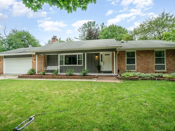 4013 Moorland Dr, Midland, MI 48640