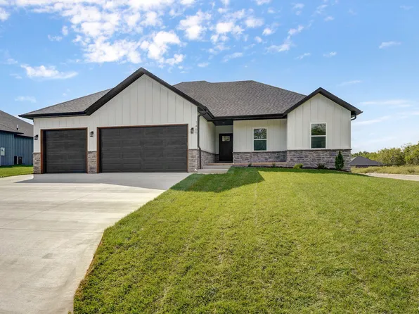 1465 N Collins Drive, Republic, MO 65738