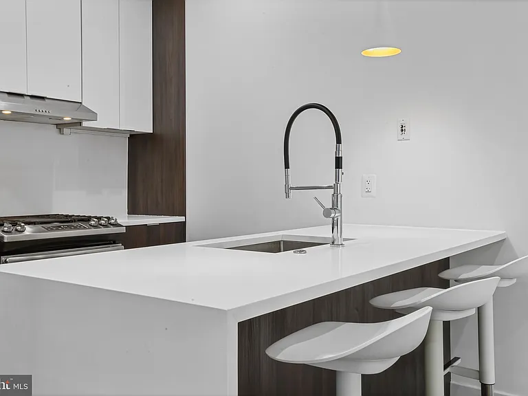 1220 Potomac Ave SE #3 — Photo 17