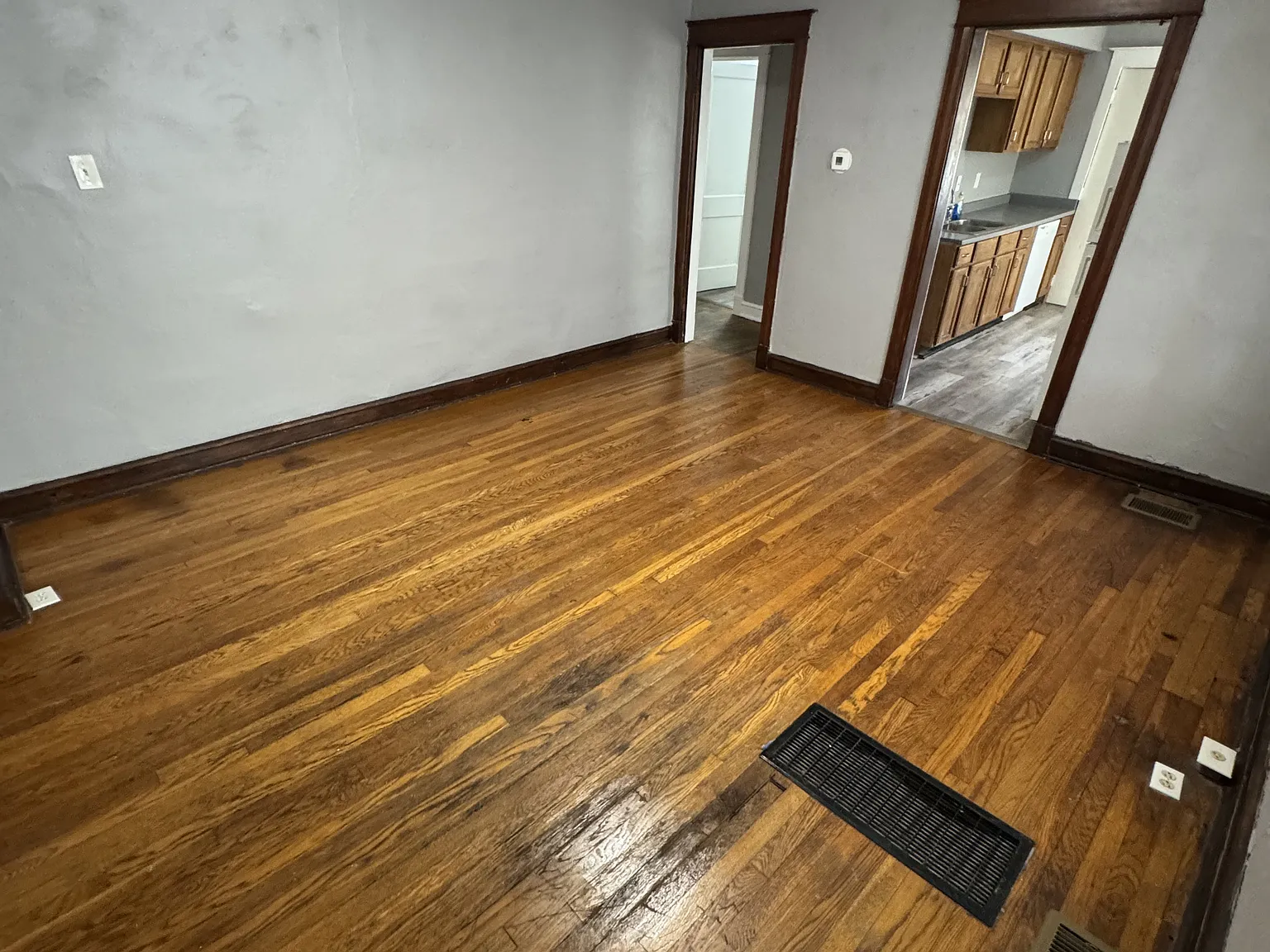 3 bed, 1284 sqft, $1,400 — Photo 4