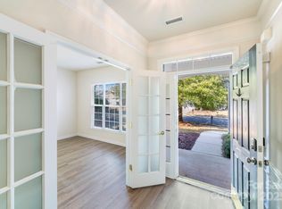 8502 Darcy Hopkins Dr, Charlotte, NC 28277