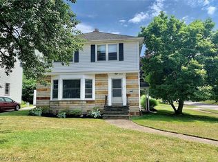 3932 Meadowbrook Blvd, University Heights, OH 44118