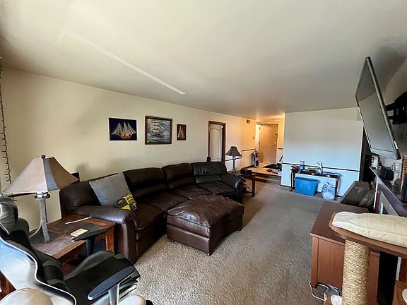 2nd image of 5200 N Diversey Blvd APT 201