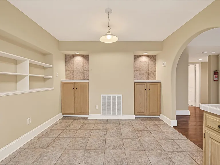1807 Crocker St #A — Photo 10