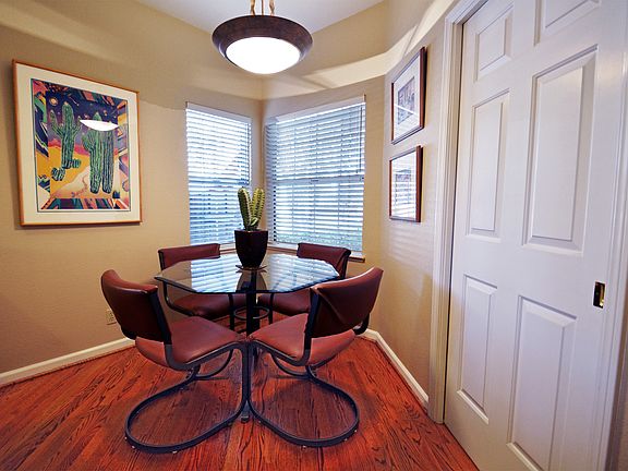 2nd image of 12751 Saratoga Woods Cir