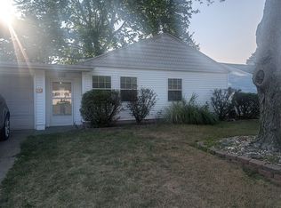 4101 Woodvale Dr, South Bend, IN