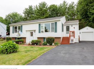 122 Lynn St, Portland, ME 04103