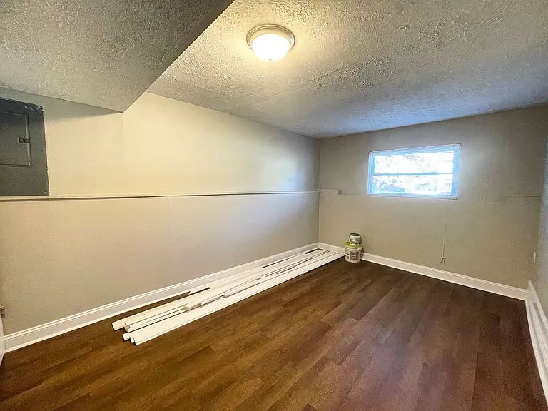 5516 Hasbrook Dr — Photo 24