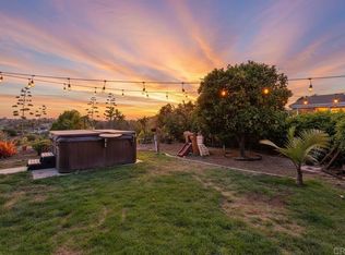 410 Santa Clara Dr, Vista, CA 92083
