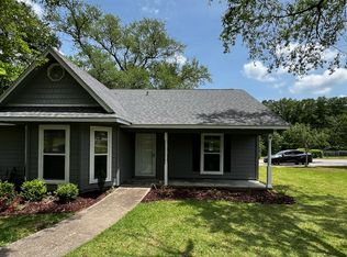 203 La Bonne Dr, Saraland, AL 36571