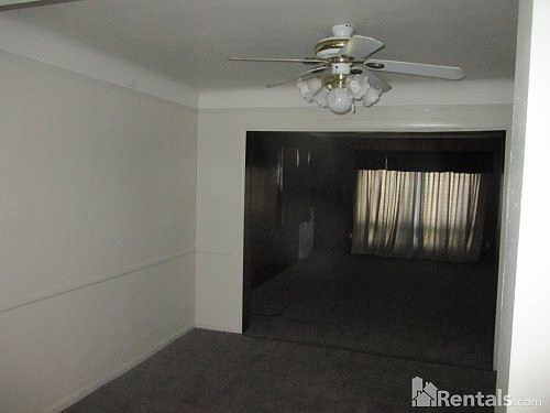 3rd image of 11342 Grandville Ave