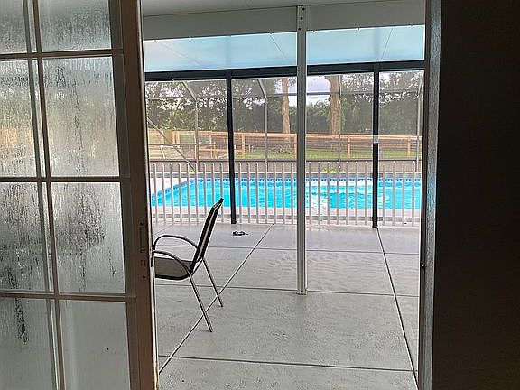 2nd image of 10120 SE 32nd Ave