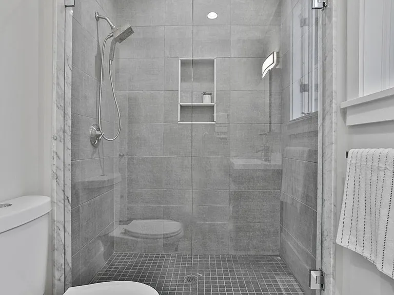 10 Grant St #1 — Photo 17