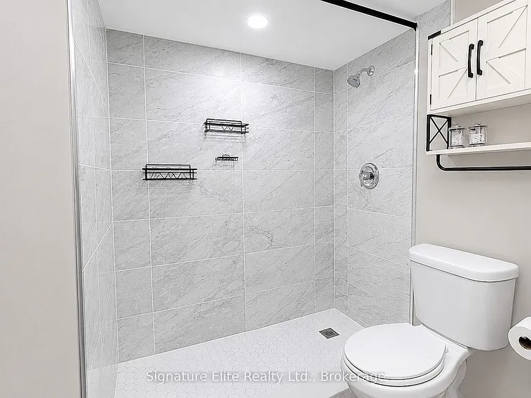 2561 Stallion Dr #BASEMENT — Photo 11