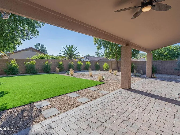 7457 W Melinda Ln — Photo 25