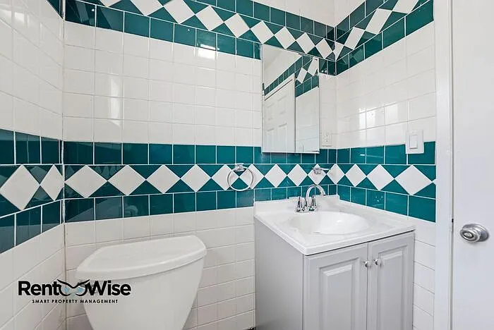 657 Hurlingame Ave — Photo 27