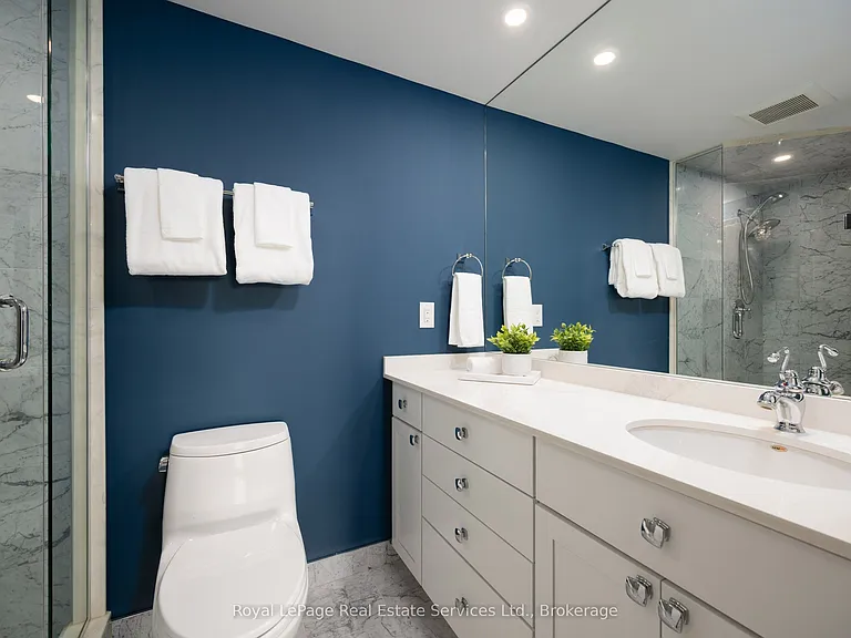 100 Lakeshore Rd E #1105 — Photo 22