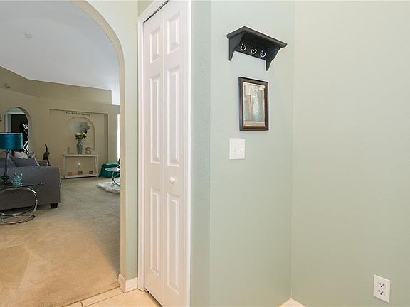 4th image of 2005 Honeybell Ave