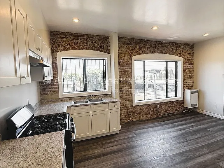 2195 Whittier Blvd #205 — Photo 2